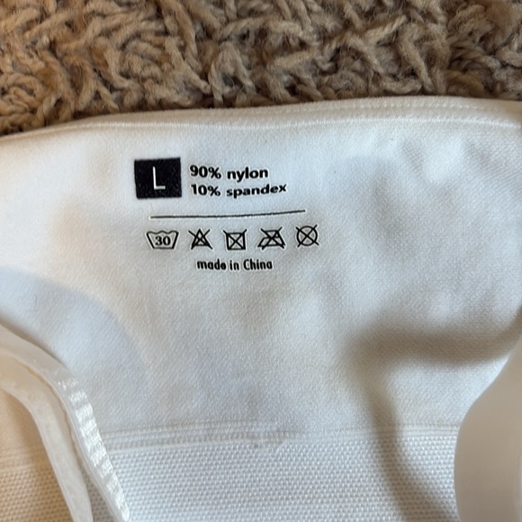 Compression tanks size large - Picture 3 of 3